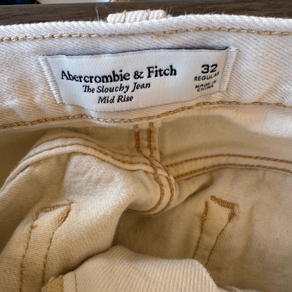 Abercrombie & Fitch Women's Ecru Carpenter Slouchy Mid Rise Jeans 32 - Picture 11 of 11